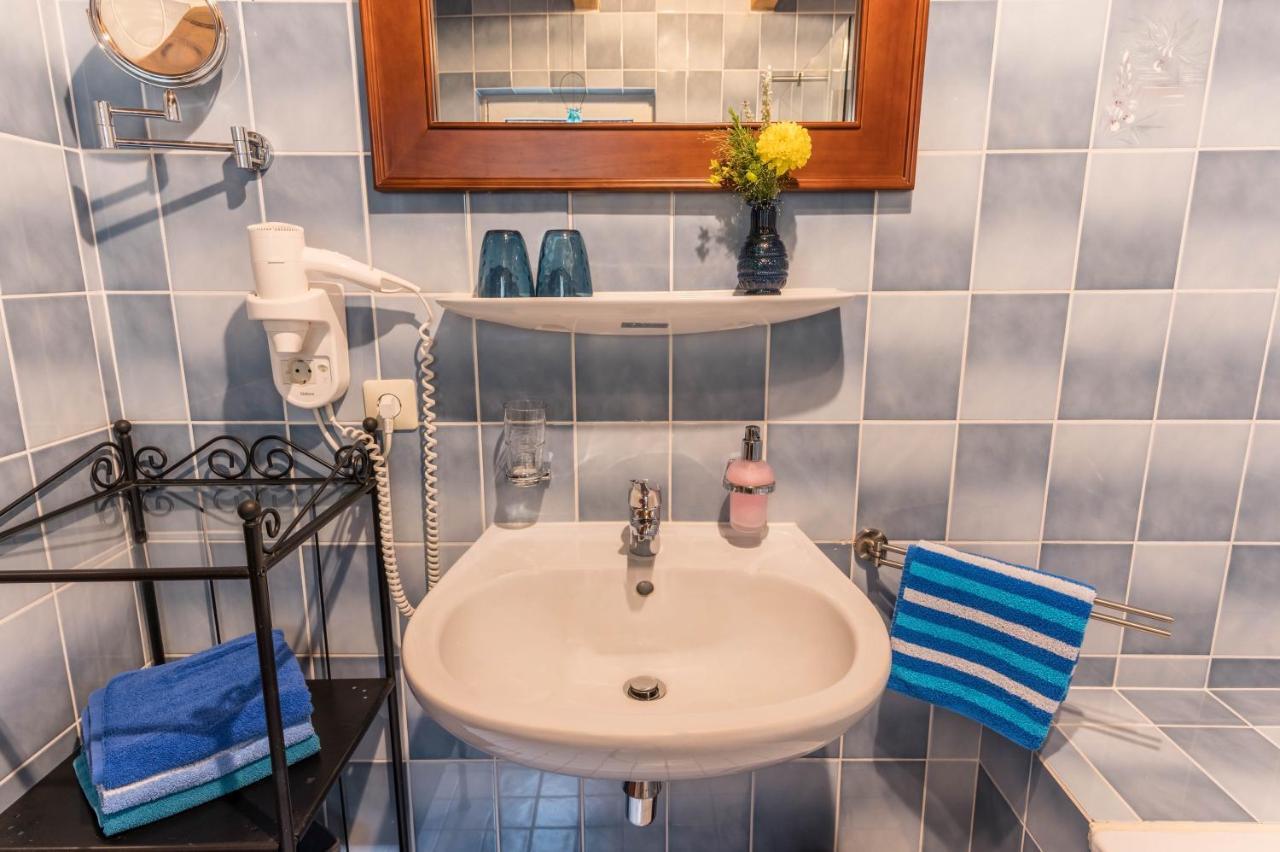 Appartement Boehler 2 ไรเชอเนา ภายนอก รูปภาพ